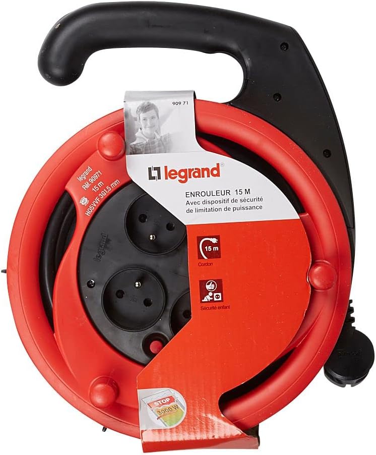 Legrand - Enrouleur à usage domestique - 4 prises de courant - câble 15m