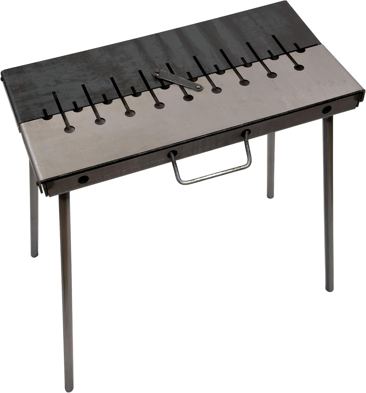 Mangal BBQ Kebab Barbecue au charbon « Day & Night Edition », Suitcase Grill pliable en acier de 3 mm pour 10 skewers